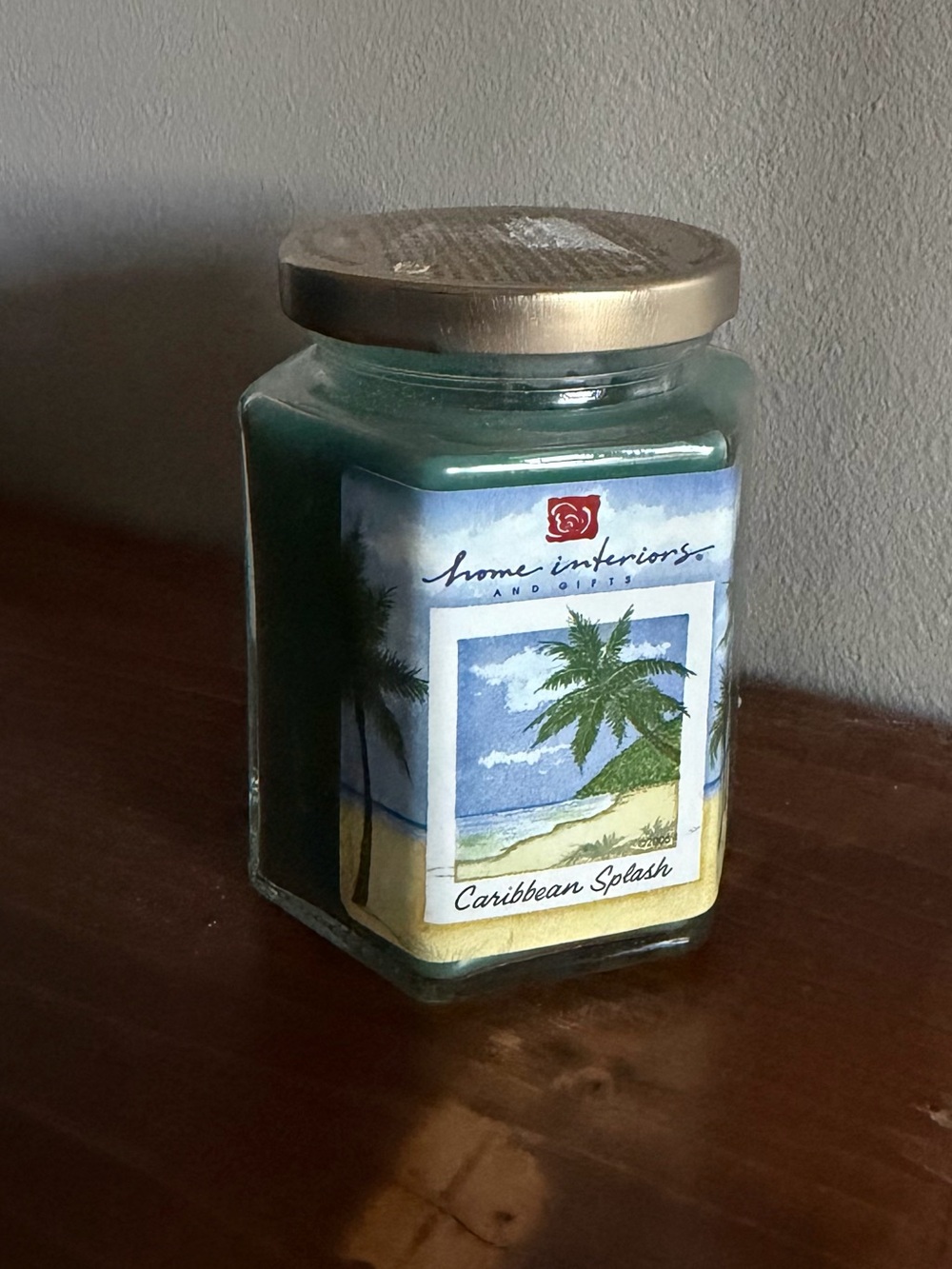 Home Interiors Vintage Hexagon Candle in “Caribbean Splash” NEW